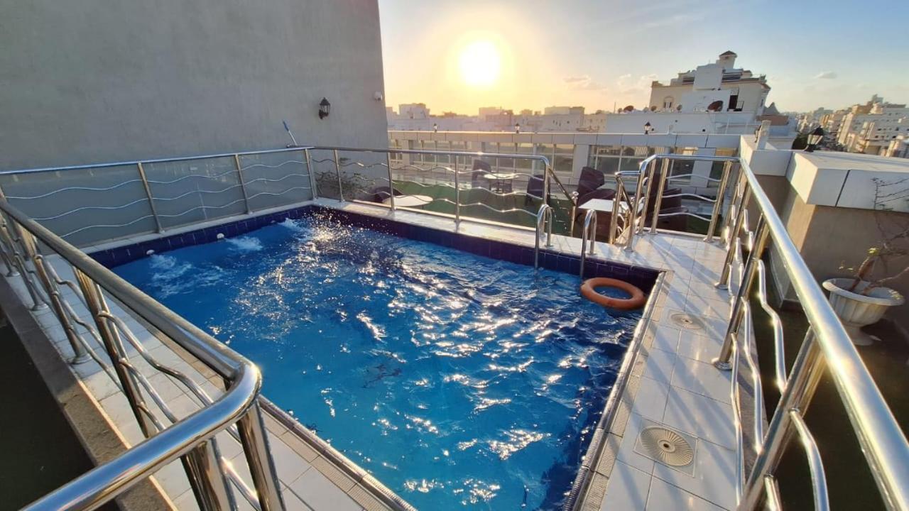 فندق ستي فيو- City View Hotel Джидда Екстер'єр фото